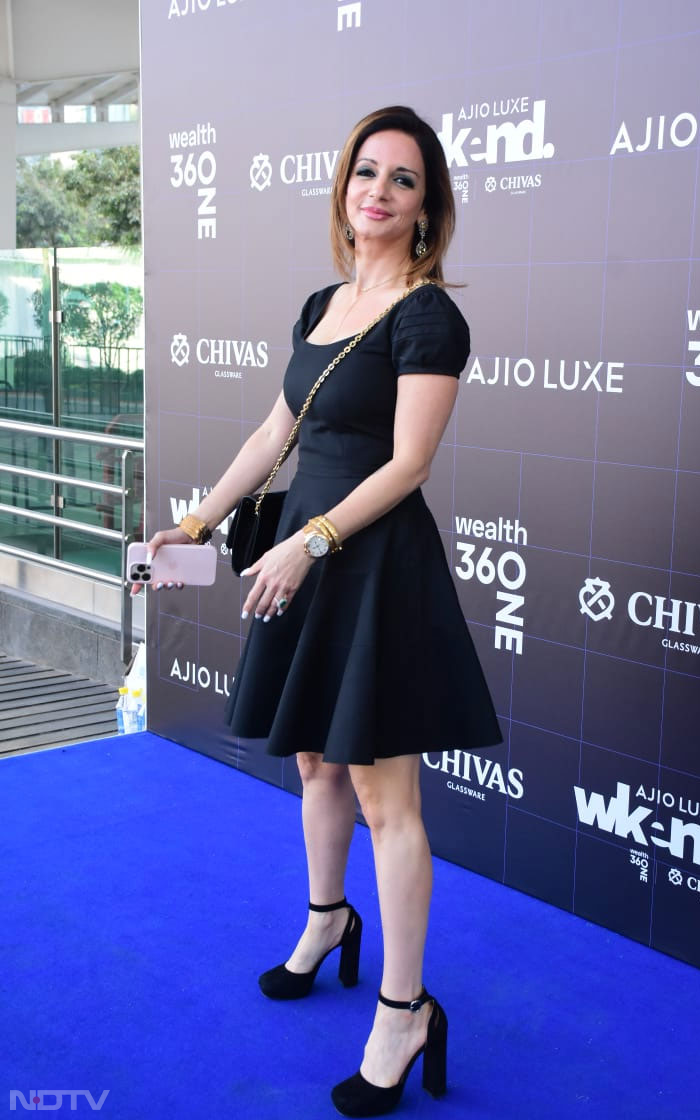 Sussanne Khan was also pictured at the event. (Image courtesy: Varinder Chawla)