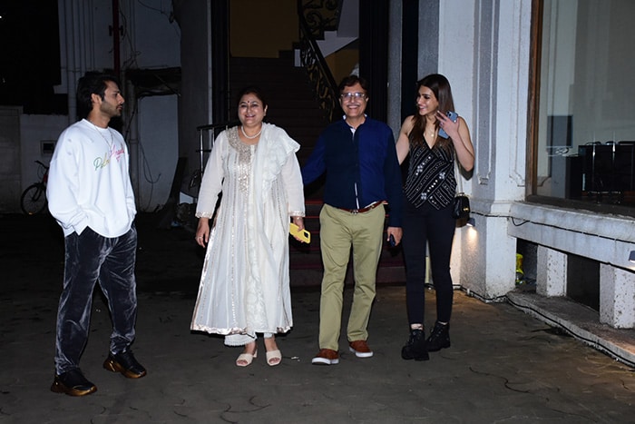 City Of Stars: Shilpa, Kriti, Ananya And Disha Spotted