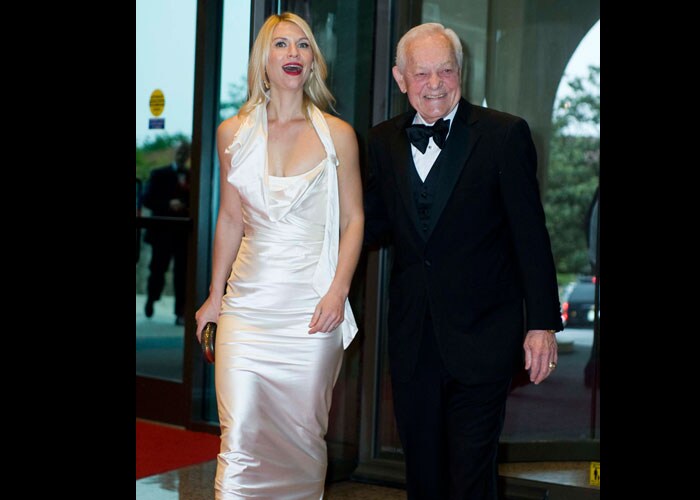 Claire Danes shines in a Vivienne Westwood dress. Seen here with and journalist Bob Schieffer.