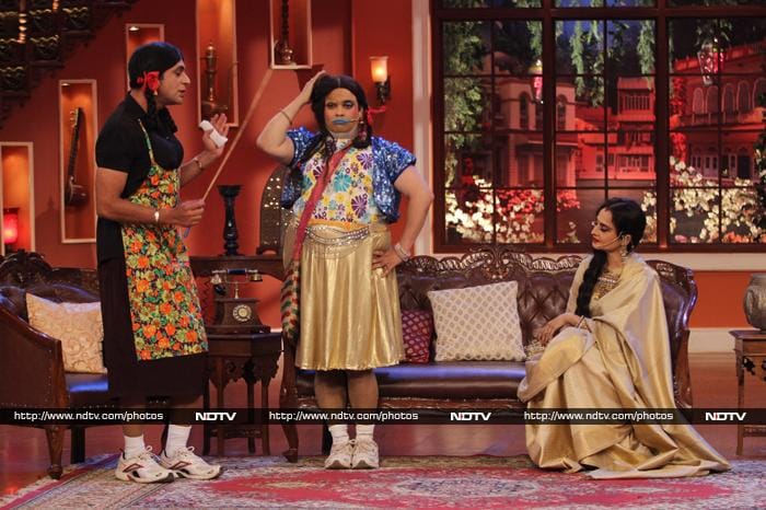 Super Rekha Turns Singer on Comedy Nights With Kapil
