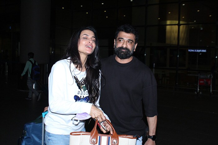 Couple Spotting: Malaika-Arjun, Pavitra-Eijaz At The Airport