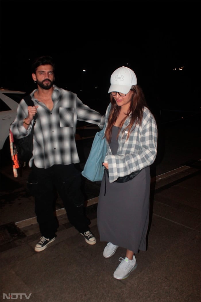 Couple Spotting At Airport: Sonakshi Sinha With Her Husband Zaheer Iqbal