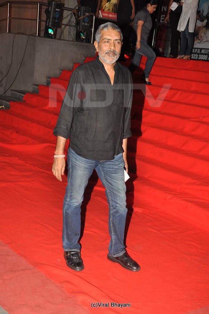 Galaxy of stars at the premiere of <i>Dabangg</i>