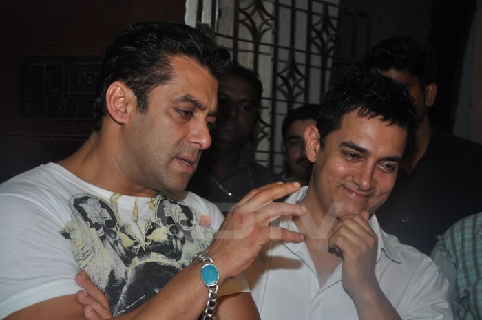 Stars at the special screening of <i>Dabangg</i>