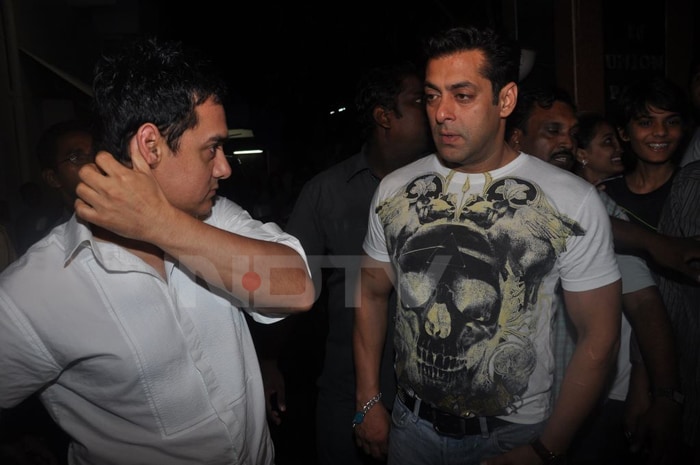 Stars at the special screening of <i>Dabangg</i>