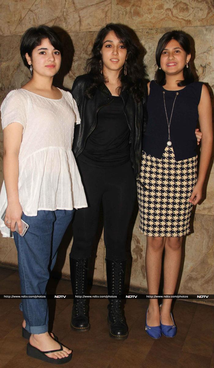 Aamir\'s Daughter Ira Steals Show At Dangal Screening. Kangana Was There Too