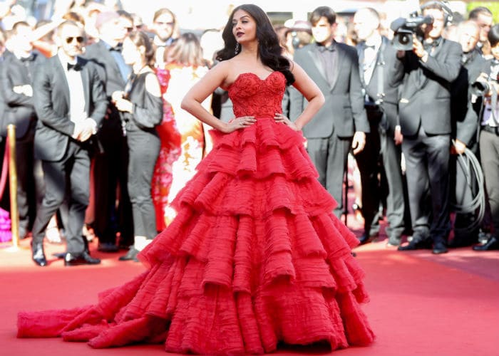 Wait. Stop. Aishwarya On Cannes Red Carpet