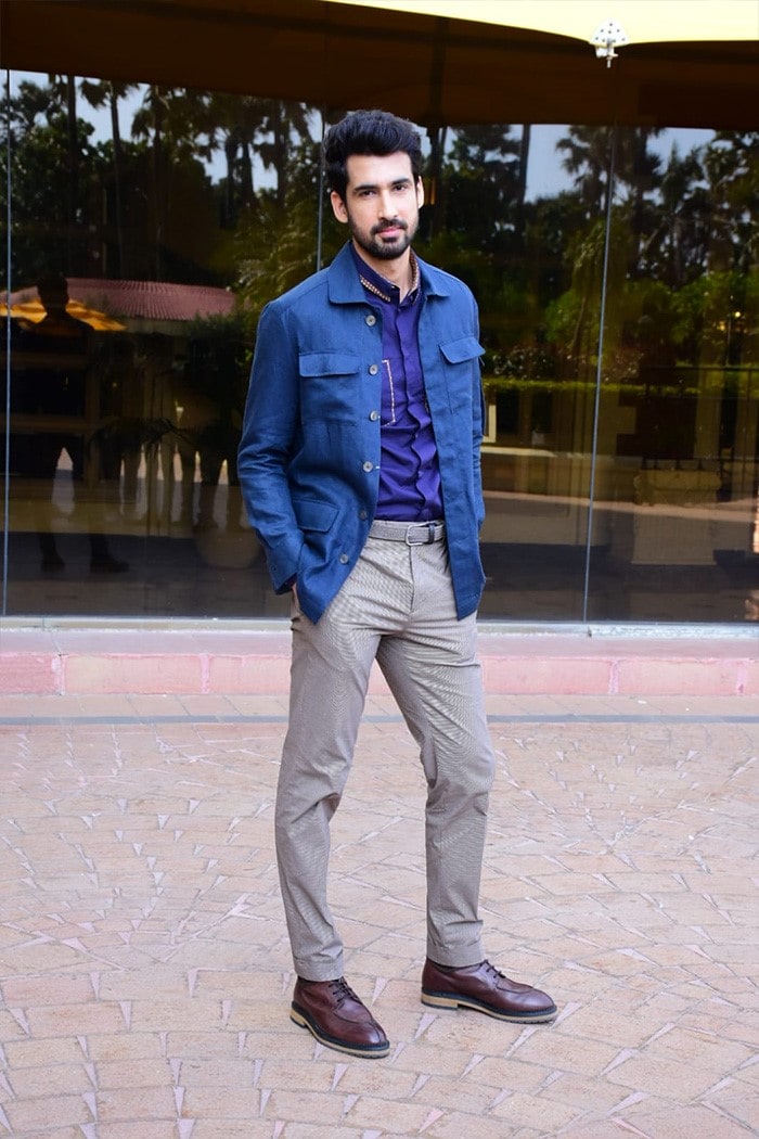 Dhairya Karwa was spotted in a blue t-shirt and a matching jacket