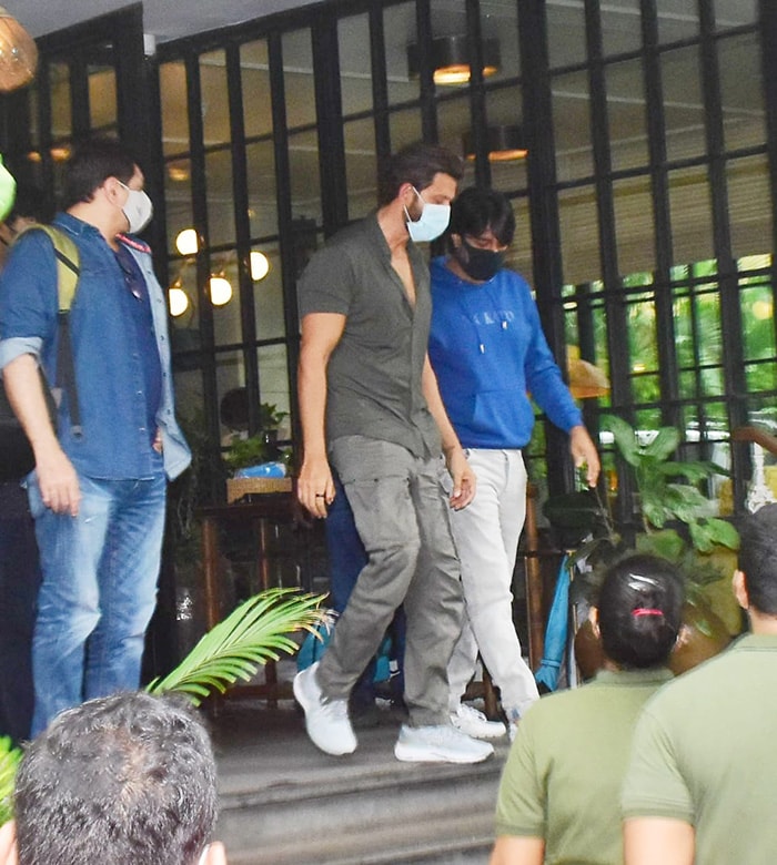 We also got a glimpse of Hrithik Roshan.