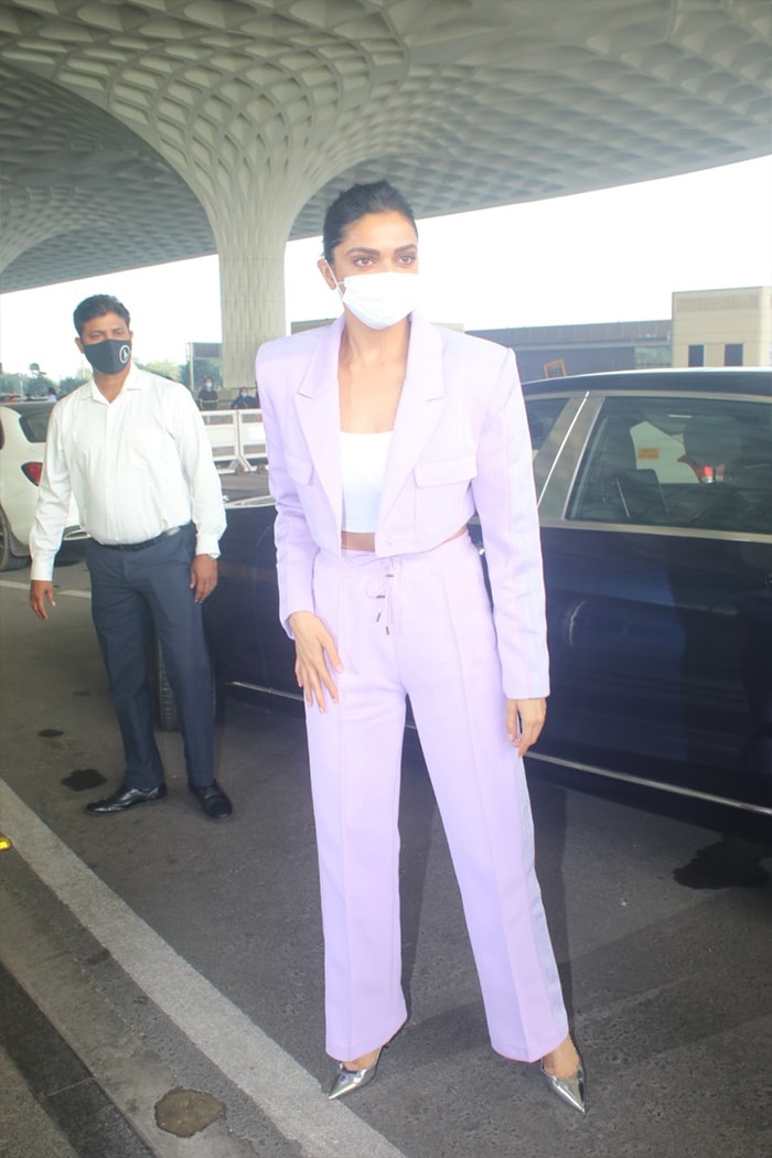 Deepika Padukone, Athiya Shetty Fly In Style