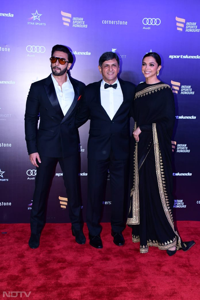 Deepika-Ranveer, Anushka-Virat, Abhishek Bachchan Lit Up The Red Carpet Like This