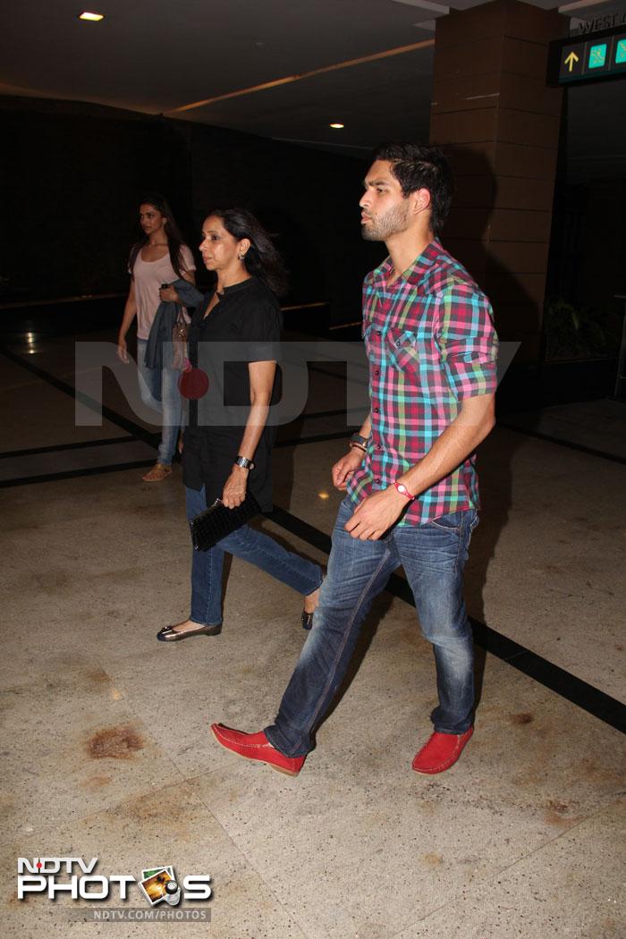 Deepika and Sidhartha\'s Night Out