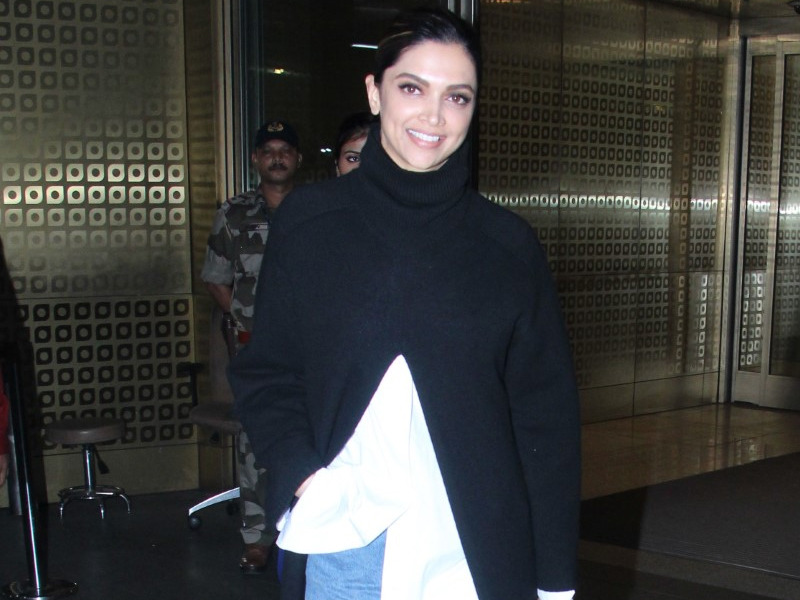 जेएनयू विजिट के बाद वापस मुंबई लौटीं दीपिका पादुकोण
