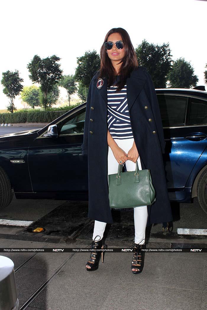 Here's a look at actress Esha Gupta's carefully curated travel wardrobe.