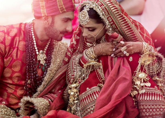 First Pics Of Newlyweds Deepika Padukone, Ranveer Singh Will Brighten Your Day