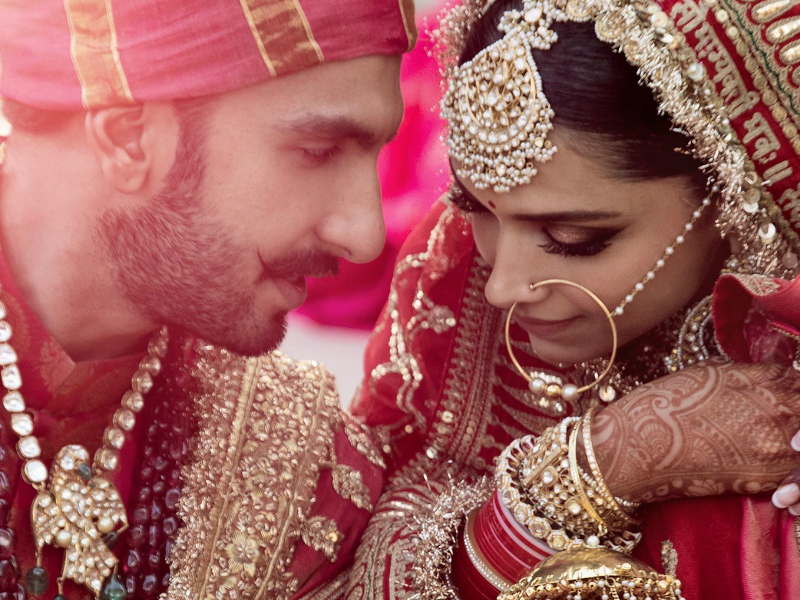 शादी के बंधन में बंधे दीपिका-रणवीर की तस्वीरें आईं सामने, एक-साथ दिखे काफी खुश