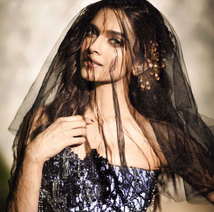Her Dimpled Majesty, Queen Deepika of Vogue