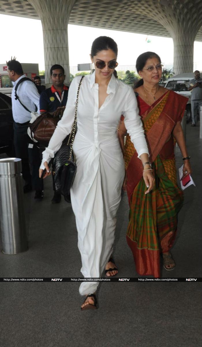 Deepika Padukone\'s Airport Diaries
