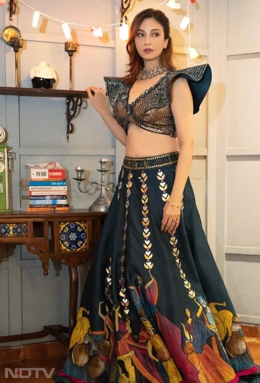 उन्होंने छोटे पर्दे पर अपनी सादगी और आत्मविश्वास से खास पहचान बनाई है. saumyas_world_/instagram