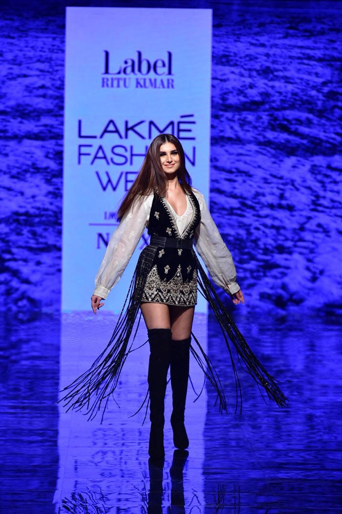 Tara Sutaria, Diana Penty And Pooja Hegde Made Heads Turn At The Lakme Fashion Week