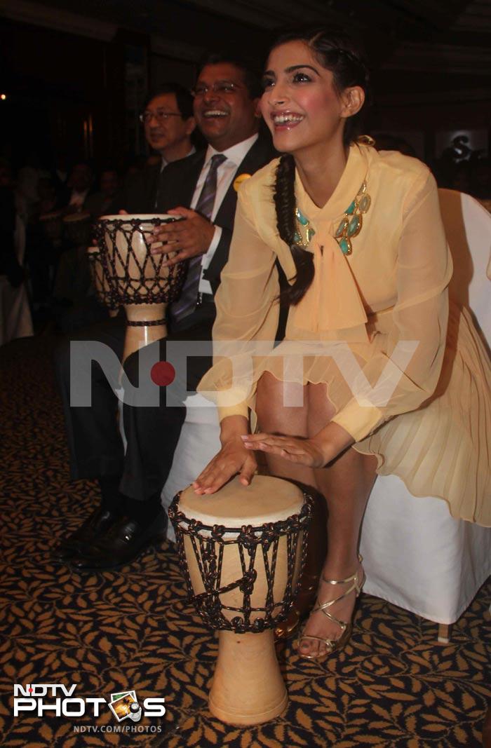 Sonam Kapoor gets musical