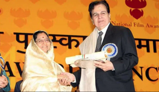 Dilip Kumar was awarded the Padma Bhushan in 1991, the Dadasaheb Phalke Award in 1994 and the Nishan-e-Pakistan (Pakistan's highest civilian award) in 1998, an award that Shiv Sena supremo Bal Thackeray asked him to return. He refused, saying at the time: "This award was given to me for the humane activities to which I have dedicated myself. I have worked for the poor; I have worked for many years to bridge the cultural and communal gaps between India and Pakistan. Politics and religion have created these boundaries."

He received Filmfare's Lifetime Achievement Award in 1993.He also held the honorary position of Sheriff of Mumbai in 1980.