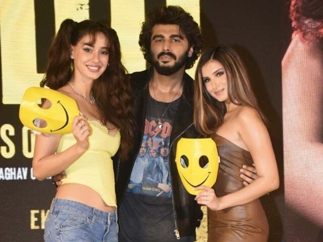 दिशा पाटनी, अर्जुन कपूर और तारा सुतारिया ने इस तरह किया फिल्म ‘एक विलेन रिटर्न्स' का सॉन्ग लॉन्च दिशा पाटनी, अर्जुन कपूर और तारा सुतारिया ने इस तरह किया फिल्म ‘एक विलेन रिटर्न्स' का सॉन्ग लॉन्च