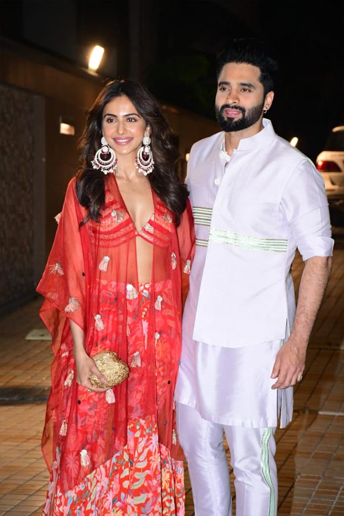 Rakul Preet Singh attended the party with her boyfriend Jackky Baghnani.(Image courtesy: Varinder Chawla)