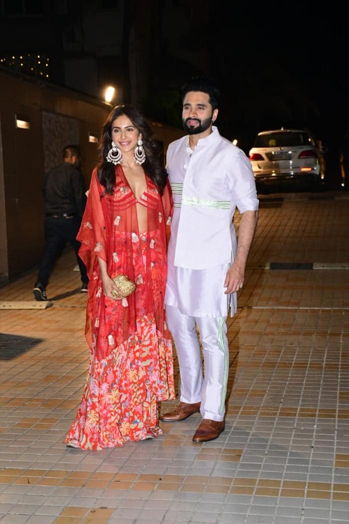 Rakul wore a stunning red outfit, while Jackky sported an all-white look. (Image courtesy: Varinder Chawla)