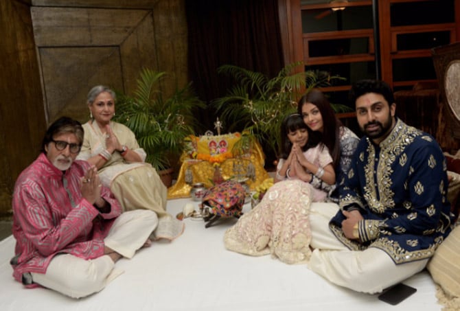 Inside Photos: Best Unseen Moments From Bollywood\'s Biggest Diwali Parties