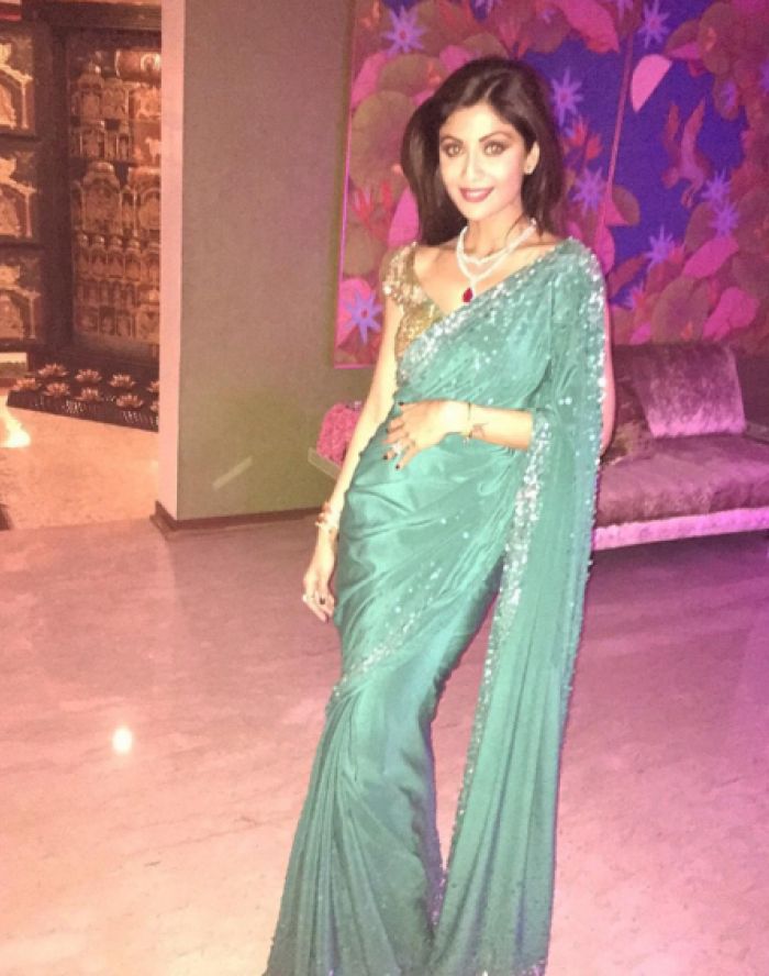 Diwali Bombshells: Ash, Katrina, Deepika\'s Fashion Dhamaka