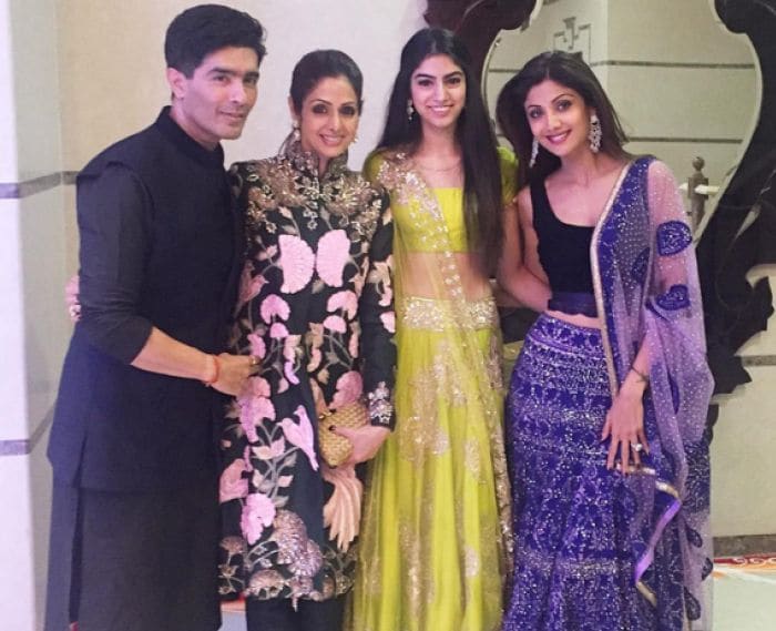 Diwali <i>Patakas</i>: Sridevi, Kareena at Shilpa's Party