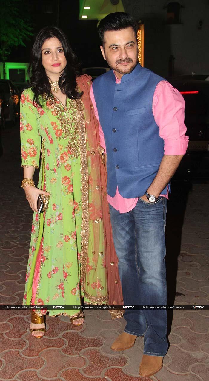 Diwali <i>Patakas</i>: Sridevi, Kareena at Shilpa's Party