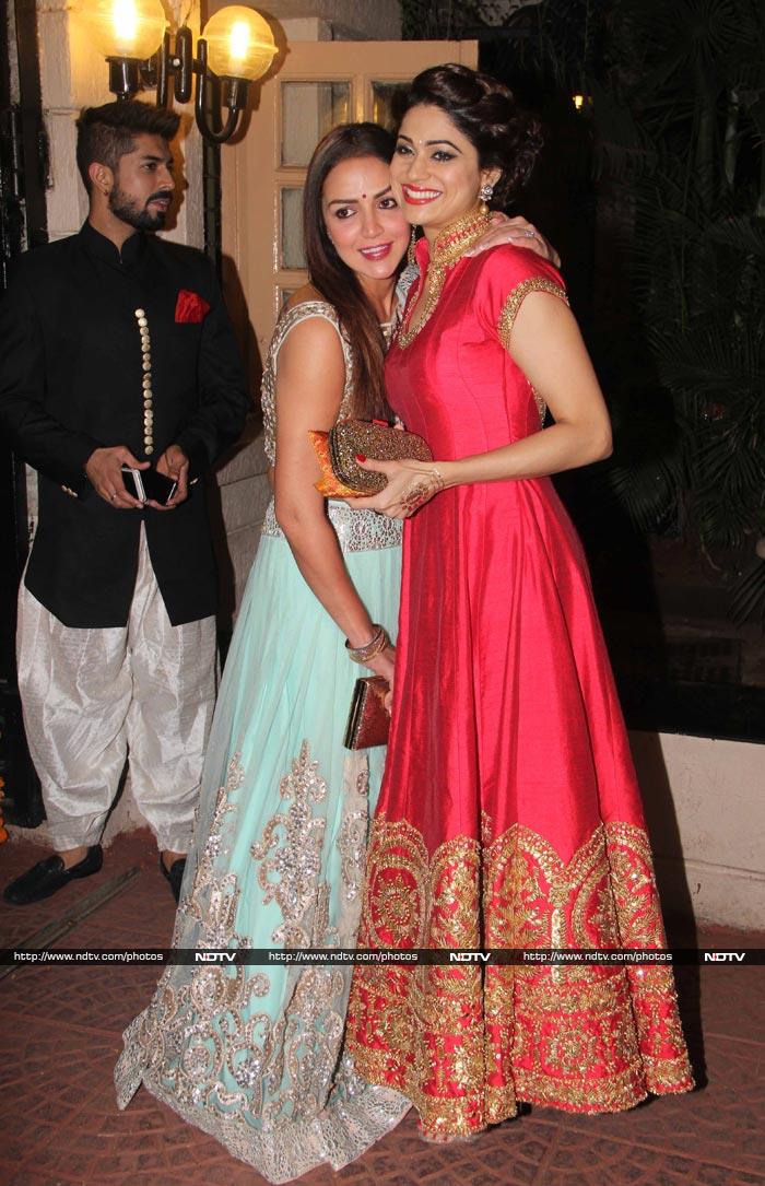 Diwali Bonanza: Shilpa, Jacqueline, Twinkle at Ekta Kapoor\'s Party