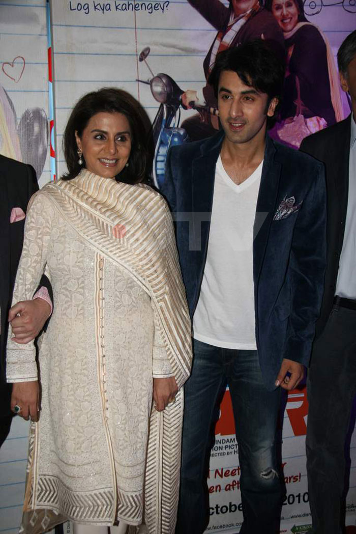 Ranbir Kapoor played the doting son, and stood by his Mom's side through the evening.