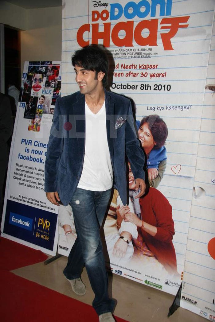 Ranbir at the premiere of Rishi, Neetu's <i>Do Dooni Chaar</i>