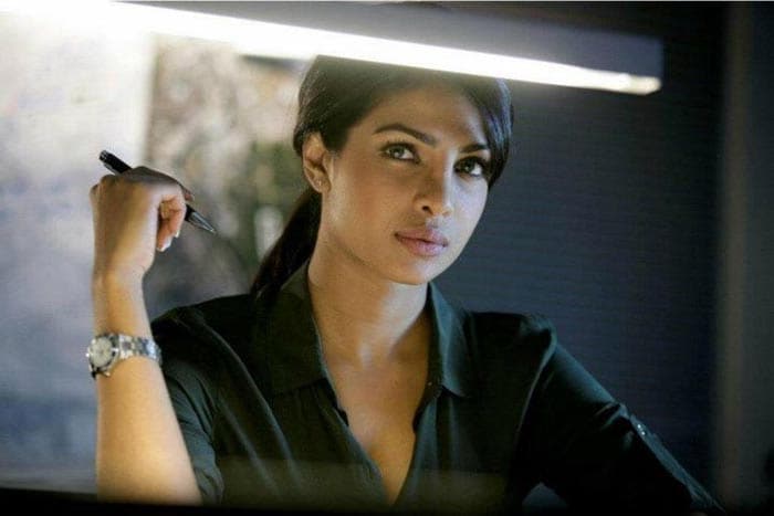 <i>Junglee Billi</i> (Priyanka) is ready with a plan to catch <i>Don</i>.