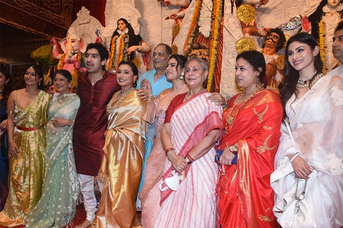 Durga Puja 2022: Kajol, Rani, Jaya Bachchan, Ranbir And Mouni Celebrate Together