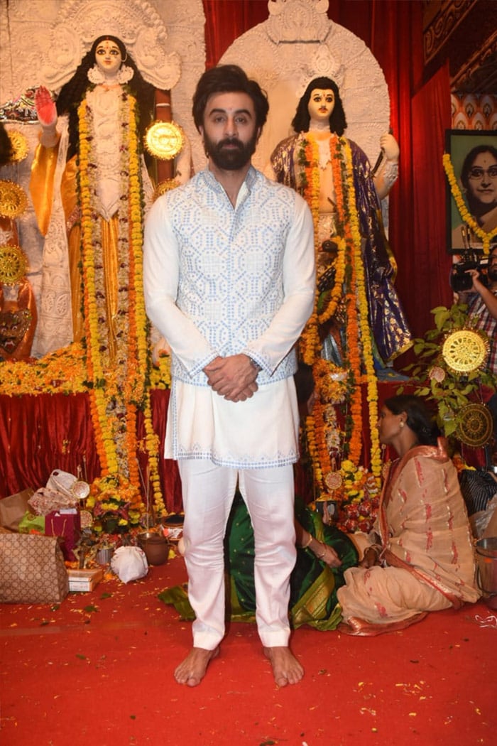 Ranbir Kapoor, who also attends the Mukerji family <i>puja</i> every year, arrived sans wife Alia Bhatt this time.