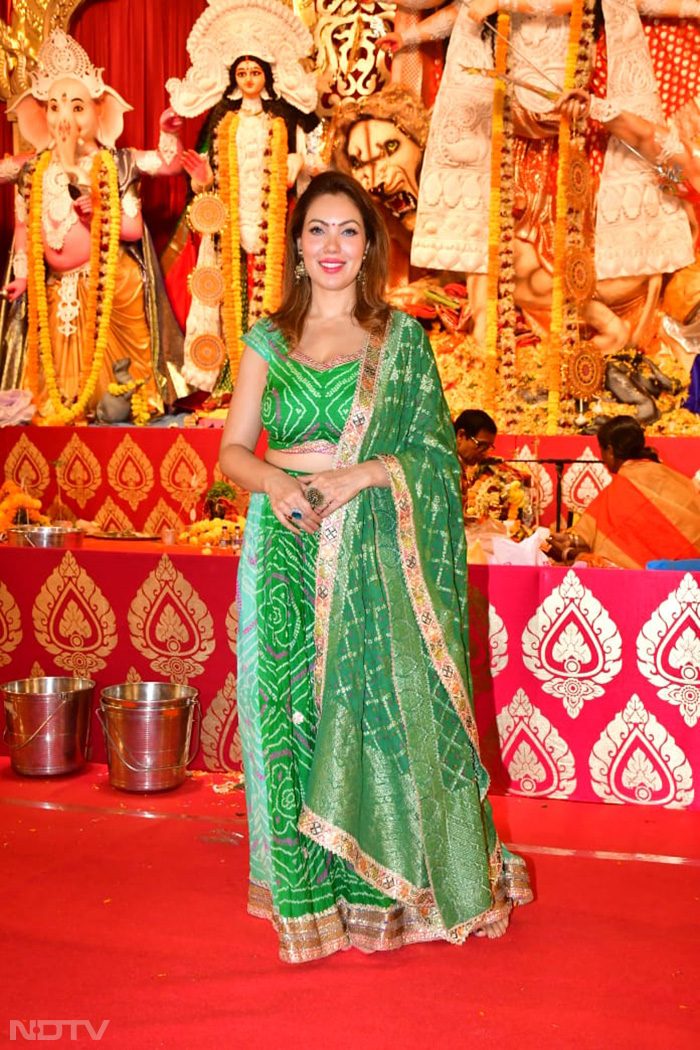 Munmun Dutta was also spotted at a<i>pandal</i> on Sunday. (Image courtesy: Varinder Chawla)