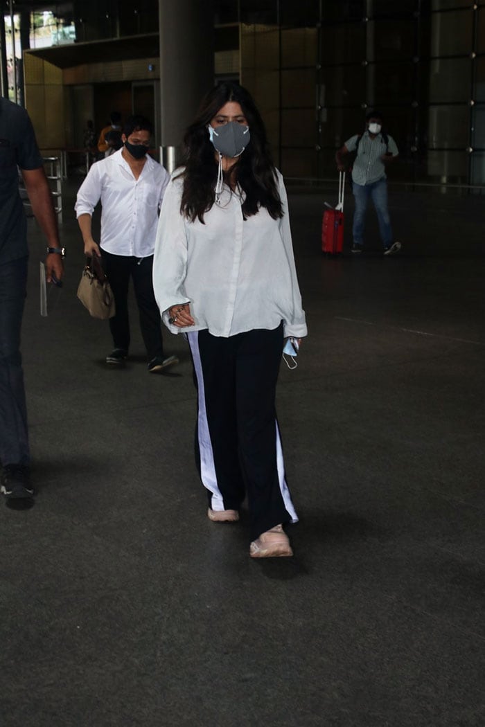 A Walk With Ekta Kapoor At The Airport