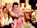 Salman Khan shakes a leg in <i>Ek Tha Tiger</i> Salman Khan shakes a leg in <i>Ek Tha Tiger</i>