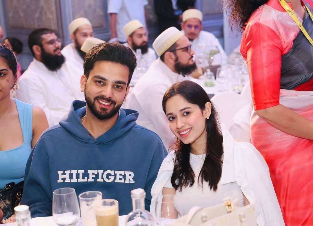 मशहूर कंटेंट क्रिएटर एल्विश यादव का नया गाना 'तेरे दिल में' रिलीज हो चुका है.  jannatzubair29/Instagram