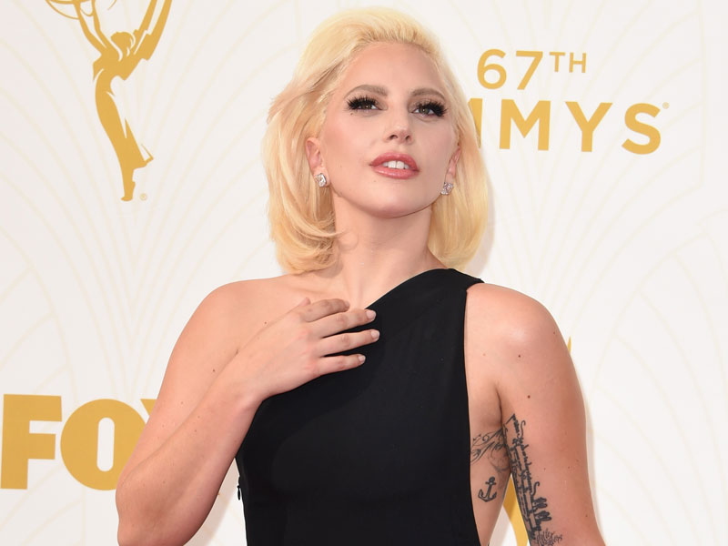 Emmy Fashion Parade: Gaga, Sofia, Claire