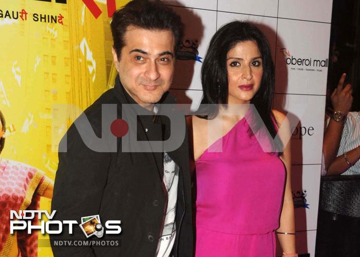 Boney Kapoor's youngest brother Sanjay Kapoor with his wife Maheep Kapoor at the premiere.