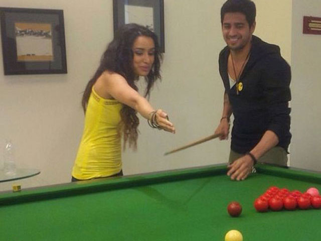 Shraddha, Sidharth's Snooker Party