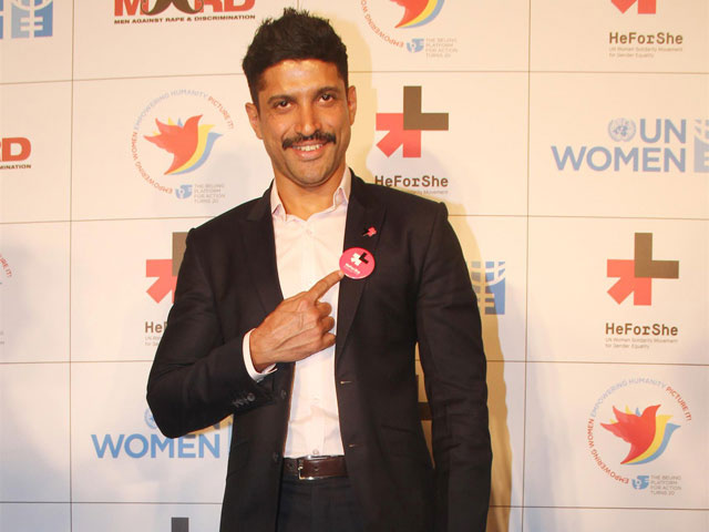 Farhan Akhtar, Checkmating Bollywood <i>Wazir</i>s at 42