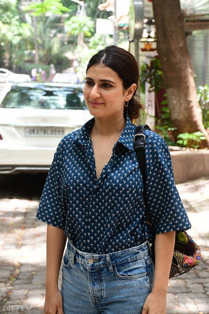 The <i> Dhak Dhak </i> actress posed graciously for the paparazzi. (Image Courtesy: Varinder Chawla)