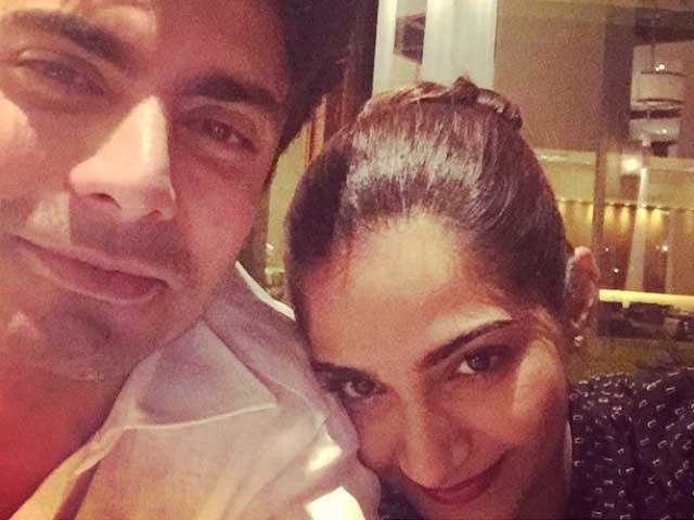 Sonam and Fawad, Still <i>Khoobsurat</i>