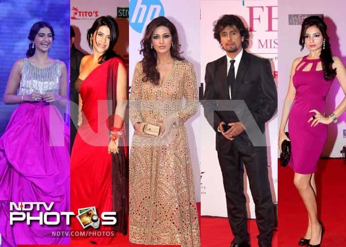 It was a starry night at the Femina Miss India 2012 pageant with celebrities from Bollywood, TV, high society and the world of fashion in attendance.